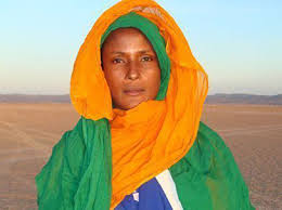 Waris dirie est un écrivain et ancien mannequin. Waris Dirie Desert Flower Foundation