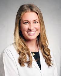 Lisa Elder's Instagram, Twitter & Facebook