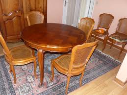 Relooking Chaises Et Table En Merisier L Atelier De Nanouchka Salle A Manger Merisier Relooker Salle A Manger Mobilier De Salon