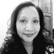 Kelli Castillo (@kcstll)