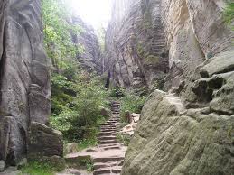 Prachov Rocks Path To High Hrothgar Czech Republic R Pics Rock Path Czech Republic Vacation Wishlist