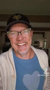 Matthew Lillard's Instagram, Twitter & Facebook