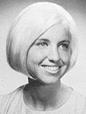 Mary Quiett's Instagram, Twitter & Facebook