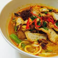 Dapatkan resepi penuh mee kari nyonya di: Resepi Mee Kari Sedap Dan Mudah Dimasak Mamaqaireen
