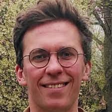 Edward Crispin's Instagram, Twitter & Facebook