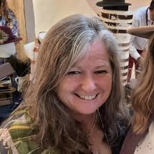 Emma Warren (@EmmaWarren_1)