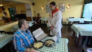 En este episodio de la trilogía, el joven y tímido hobbit, frodo bolsón, hereda un anillo. Los Cinco Imprescindibles En Un Buen Italiano Gastronomia Com Espana