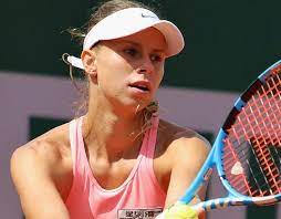 She currently has many art collections to choose from, ranging from abstracts to modern floral pieces. Svitolina V Linette Live Streaming Prediction For 2021 Wimbledon