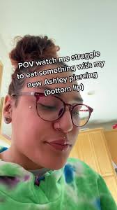 Ashley Piercing with Bottom