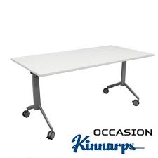 Achat en ligne ou devis en 24h. Table Pliante Kinnarps 140x70cm Blanche Mobilier Bureau Pro