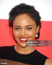 Sharon Gregg's Instagram, Twitter & Facebook