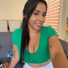 Andrea Grajeda's Instagram, Twitter & Facebook