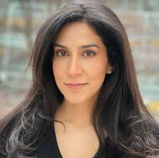 Azmat Khan's Instagram, Twitter & Facebook