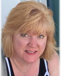 Cindy Brink's Instagram, Twitter & Facebook