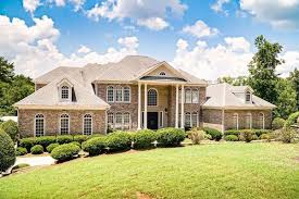 She has been a member of the arizona senate representing district 16 since 2021 and previously was a member of the arizona house of representatives from 2013 to 2021. Jamie Foxx Terrell Owens And R Kelly All Once Lived In This Entertainers Dream Now Priced At 2m Curbed Atlanta