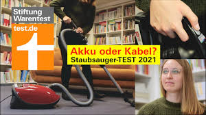 Die testergebnisse basieren auf umfangreichen praxistests der produkte. Test Akkusauger Vs Kabel Staubsauger Kaufberatung Akkustaubsauger Und Bodenstaubsauger Im Duell Youtube