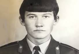 Знаменитый маньяк в молодости и его жена, феодосия (фаина) одначева, фенечка, как он ее называл V Sovetskoj Ukraine On Ubil Bolee 30 Devochek Ego Iskali Luchshie Syshiki I Vanga Prestupnaya Rossiya Silovye Struktury Lenta Ru