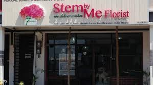 Specialize in online florist, flower delivery and event decoration. Stem Byme Florist Florist In Taman Merdeka Permai