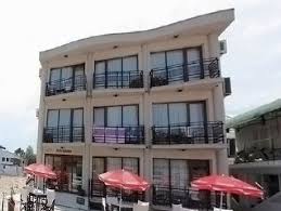 Aqua hotel este situat exact pe plaja dintre eforie nord si eforie sud , la 20 metri de apa marii. Hotel Adriano Eforie Nord