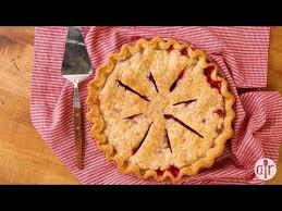 Cast Iron Pan Apple Pie Recipe In 2020 Apple Cranberry Pie Apple Pie Muffins Christmas Pudding