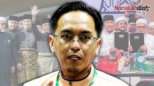 Ikuti perkembangan terkini situasi politik negara sepanjang malam ini bermula jam 8.30 malam bagi membawakan laporan. Wajah Baru Dinamika Politik Malaysia Akan Satukan Pn Mn