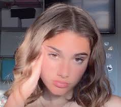 Gigi Borgese On Instagram Parents Fr Have The Power To Name A Child Anything Like Some Kid Could Be Named Chee Beautiful Girl Makeup Hair Beauty Pretty Face