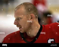 Ottawa senators captain daniel alfredsson hi-res stock photography and  images