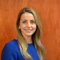 Holly Hoff's Instagram, Twitter & Facebook