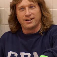 gary almquist (@Coacha77)