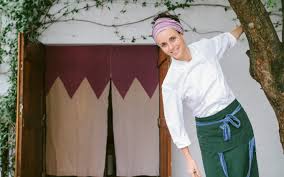 Sao paolo based chef paola carosella, an accomplished chef who has worked in renowned restaurants all over the world, is always on the hunt for uniqueness. N0vynl6z0m2qam