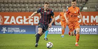 Choć pogoń jest uważana przez sts za faworyta tego spotkania, nie jest to faworyt pewny i wyraźny. Pko Ekstraklasa Zaglebie Lubin Pogon Szczecin 1 1 Niezrozumialy Remis Portowcow Zdjecia Glos Szczecinski