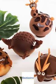 Le Safari Chocolate Nicolas Bernarde Nouveaute 2019 Paques 2019 Notre Selection Gourmande Oeufs De Paques Chocolat Oeufs De Paques Art En Chocolat