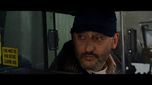 Godzilla 1998 filminin konusunda üzerinden büyük bir yıkım bırakmış olan yaratık godzilla , n.york'un en muhteşem yeri olan fakat godzillanın duracağı yoktur ve acımasızdır. Godzilla 1998