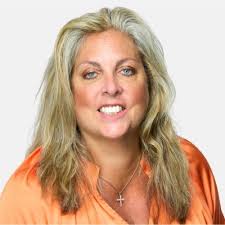 I am incredibly honored to have received the first Broadridge Corporate  Issuer “Gratitude Award” from our President, Dorothy J. Flynn. I was  listening to Dorothy share that this award is for someone… |