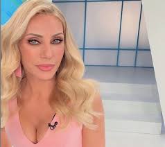 Για μένα ξεκινάνε οι «βουτιές» στα βαθιά. Elena Tsabalia Newpost Gr