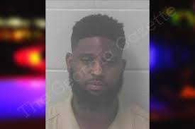 Leon Conley's Instagram, Twitter & Facebook