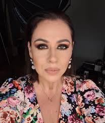 Oana roman şi familia, prima apariţie în trei, după ce ea şi marius au fost la un pas de divorţ! L6dobxb0u0uqm