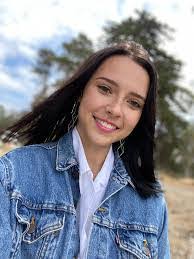 Aaron Updike's Instagram, Twitter & Facebook