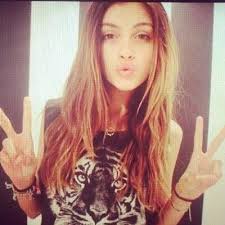 Angelika Davis (@angelika_davis)