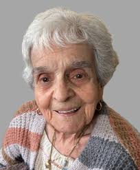 Condolences and Prayers for everyone who loved Sarah.