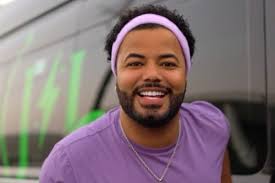 Nasce o terceiro filho do cantor Pablo, Benjamin