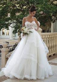 Style 44090 Ball Gown With Beaded Bodice And Full Ruffle Skirt Sincerity Bridal Prinzessin Kleid Hochzeit Ballkleid Hochzeit Hochzeit Kleidung