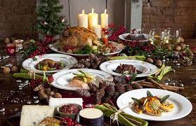 Le repas festif pour 2 comprend :1 2 xcailles farcies au foie gras les fermes pb1 ravioli magret de canard. Epingle Sur Buffet Pour Noel Decoration Recettes Desserts
