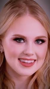 Lilia Brunner's Instagram, Twitter & Facebook