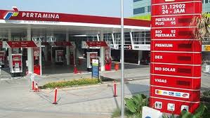 Pt pertamina lubricants adalah anak perusahaan pt pertamina (persero), yang berdiri sejak 23 pertamina lubricants memiliki visi misi yang kuat dalam membangun kinerja untuk menjadi. Indonesia S Pertamina To Open 571 Stations To Sell Premium Gasoline