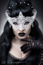 Michelle Glenda Adli Kullanicinin Mask Panosundaki Pin
