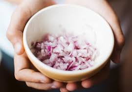 Ada banyak obat demam alami yang bisa dengan mudah ditemukan di rumah. 5 Racikan Bahan Alami Ini Bisa Bantu Turunkan Demam Pertolongan Pertama Sebelum Minum Obat