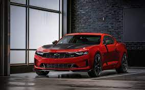 download wallpapers 4k chevrolet camaro rs 1le supercars 2019 cars red camaro chevrolet besthqwallpapers com chevrolet camaro camaro chevy camaro