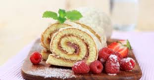 Gateau Roule A La Confiture De Fraises Au Thermomix Recette Roule A La Confiture Gateau Roule Gateau Roule Recette