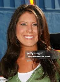 33 Photos & High Res Pictures